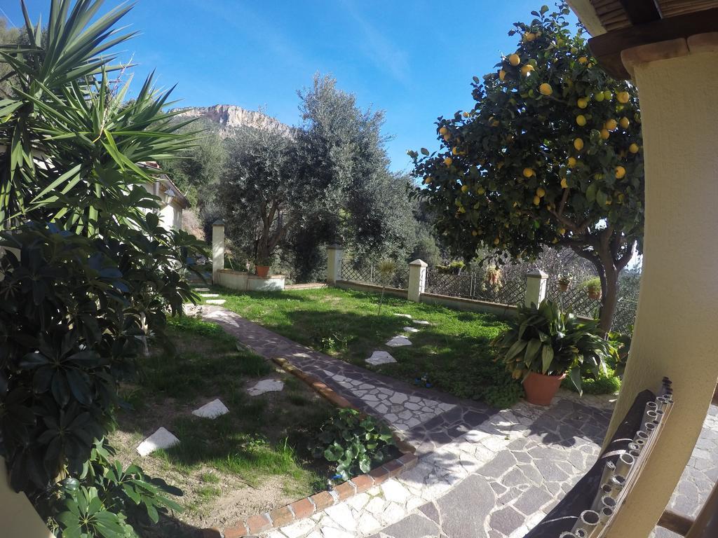 Appartamenti Con Vista Panoramica ซานตามาเรีย นาวาร์เรเซ ภายนอก รูปภาพ