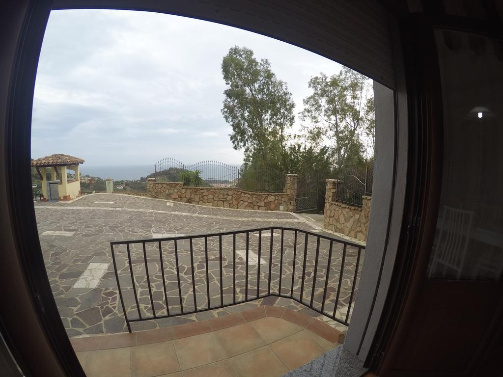 Appartamenti Con Vista Panoramica ซานตามาเรีย นาวาร์เรเซ ภายนอก รูปภาพ