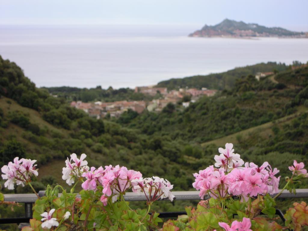 Appartamenti Con Vista Panoramica ซานตามาเรีย นาวาร์เรเซ ภายนอก รูปภาพ